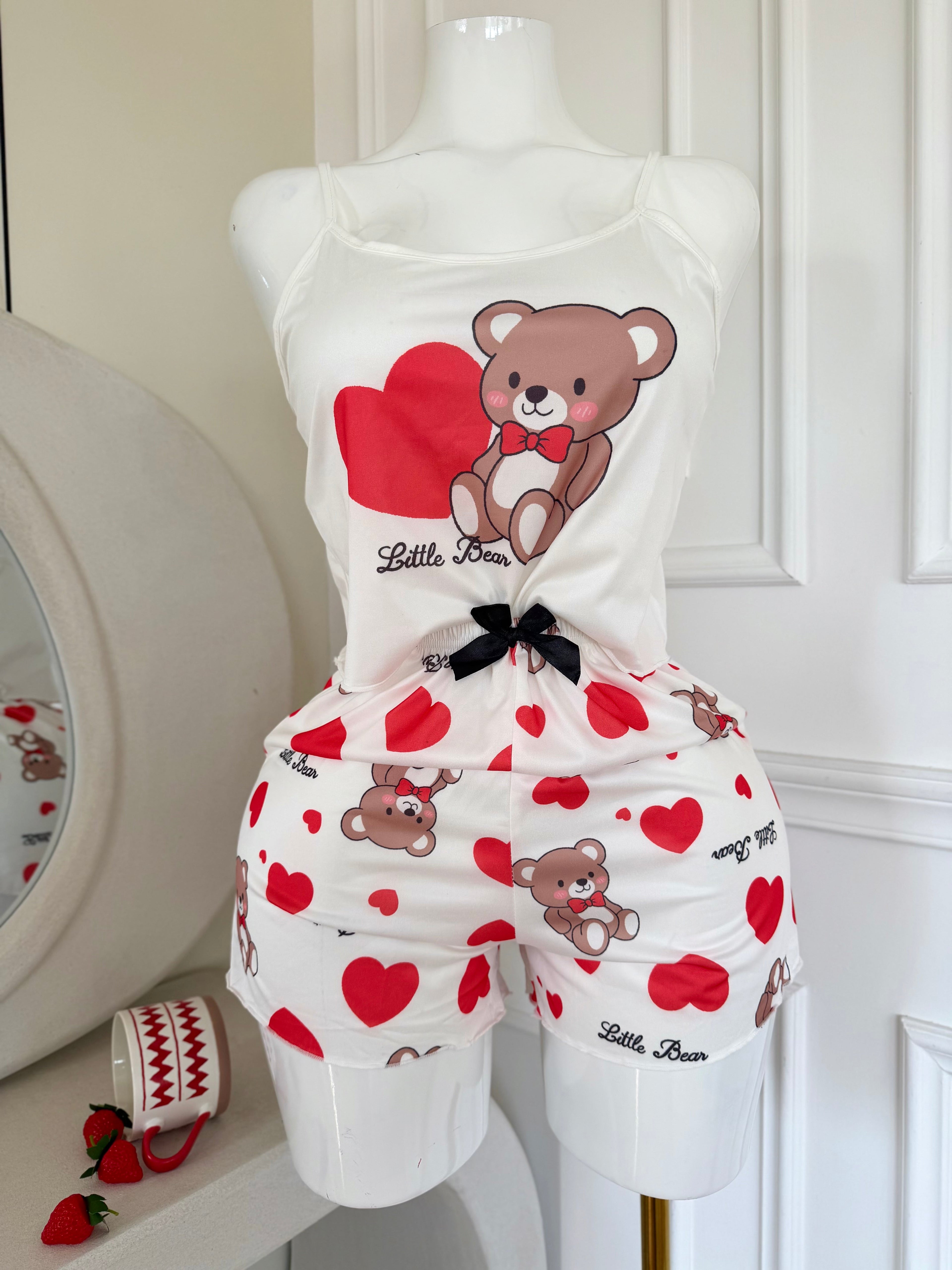 بيجامة قلوب و دبدوب ♥️🧸
