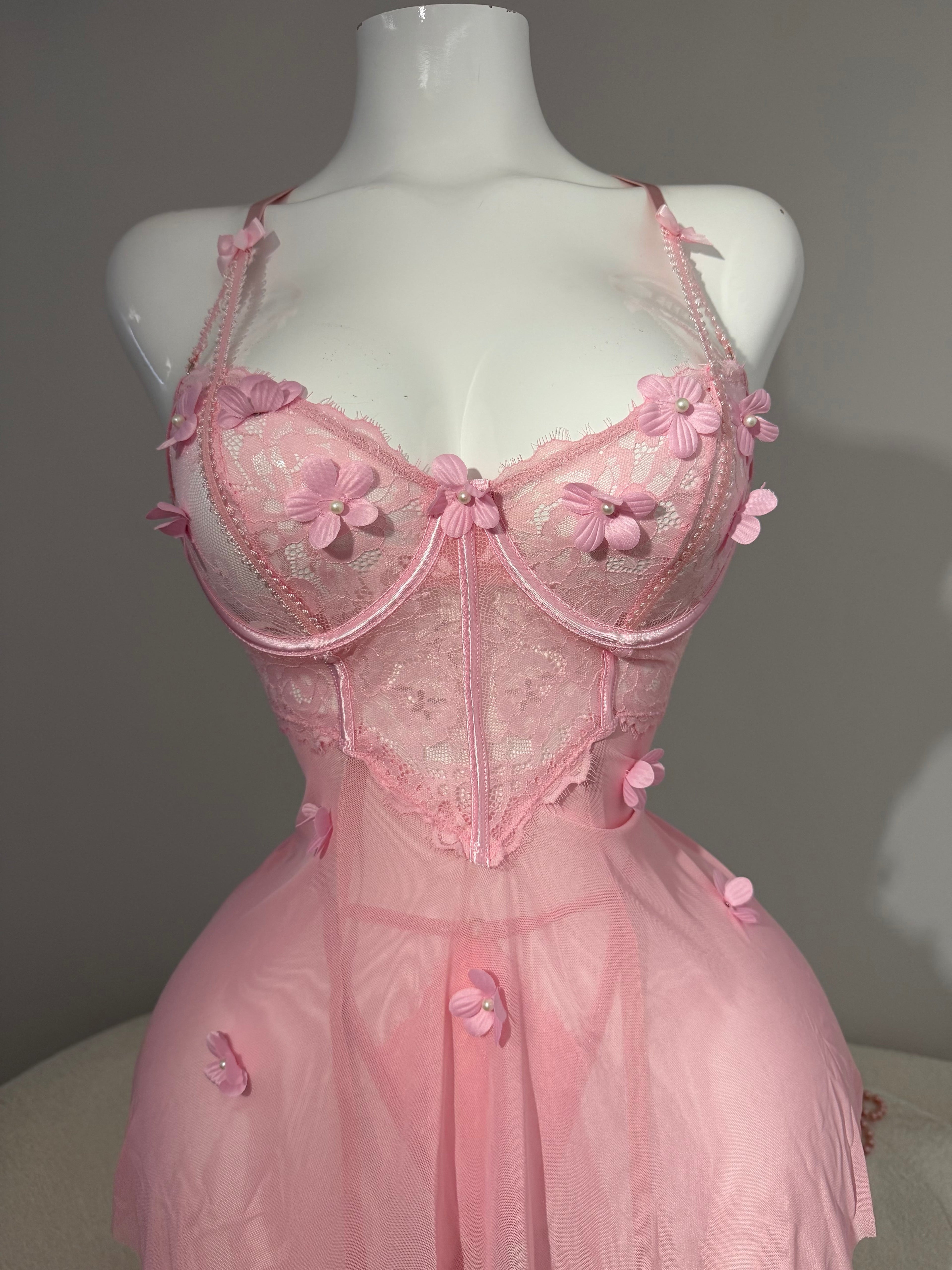لانجري وردي أنثوي جداً🌸🎀