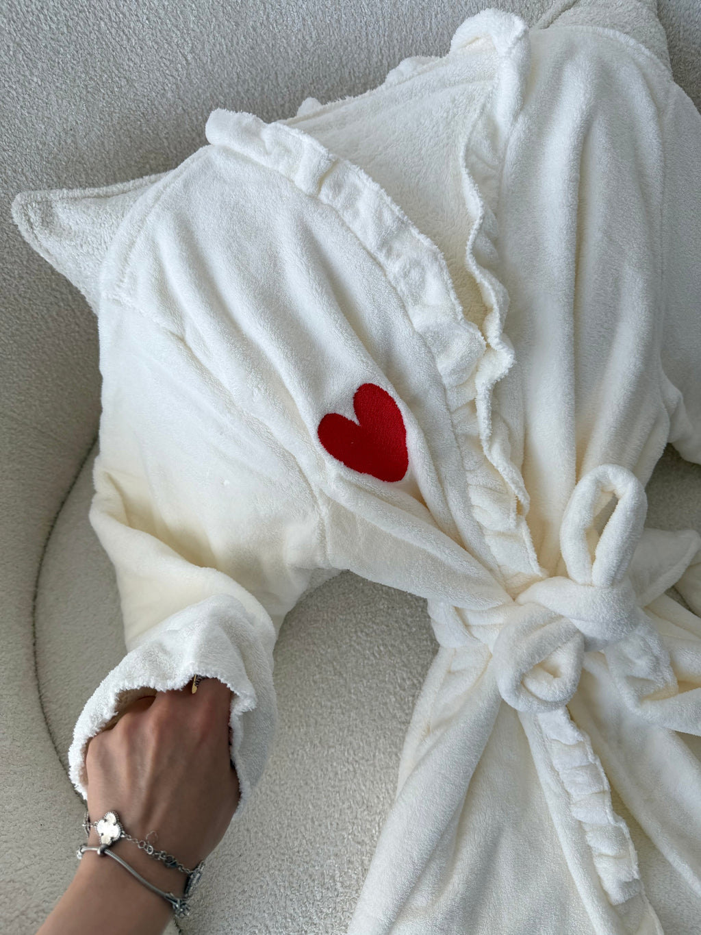 روب الأستحمام ، كله فخامة 🛁