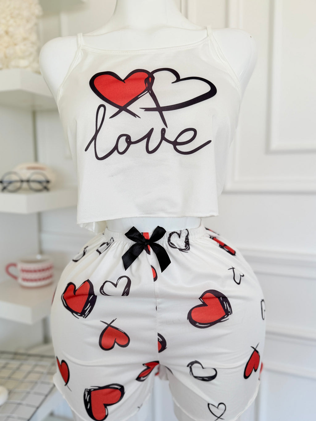 بيجامة بنقشة قلب الحُب ♥️